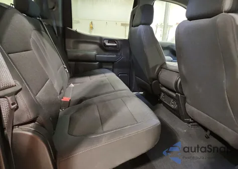 2021 Chevrolet Silverado K1500 Trail Boss Custom z USA, uszkodzony, nr VIN 1GCPYCEF7MZ397133